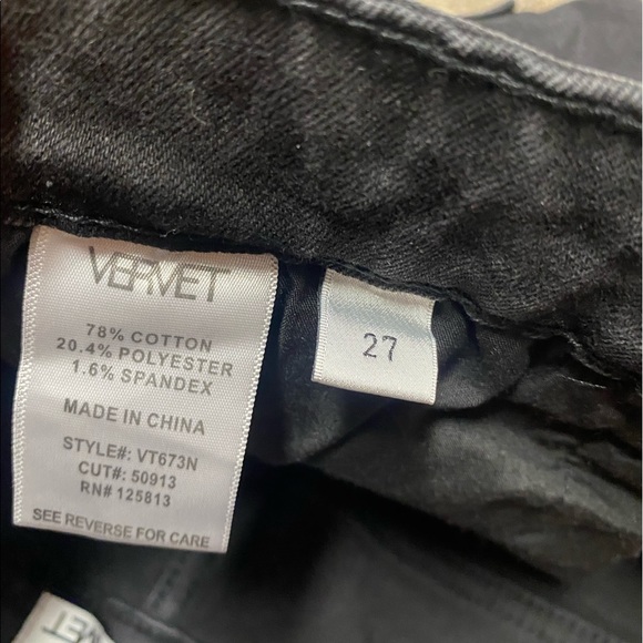 Vervet by Flying Monkey - Picture 2 of 4